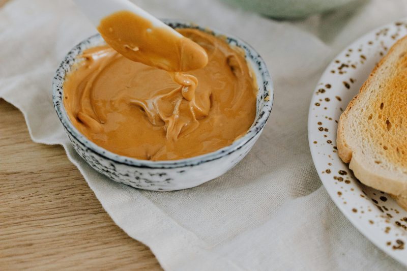 Healthy Homemade Peanut Butter for Toddlers (Parent Kitchen Tip)